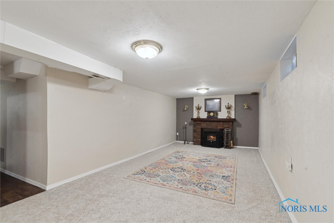 2917 Goddard Road, Toledo, Ohio image 37