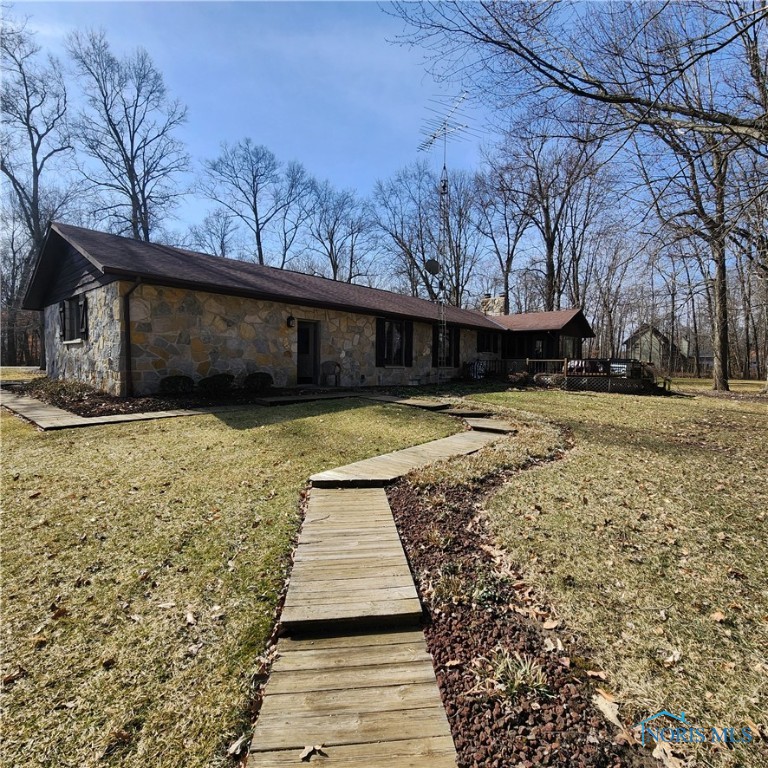 4574 Galion New Winchester Road, Galion, Ohio image 39