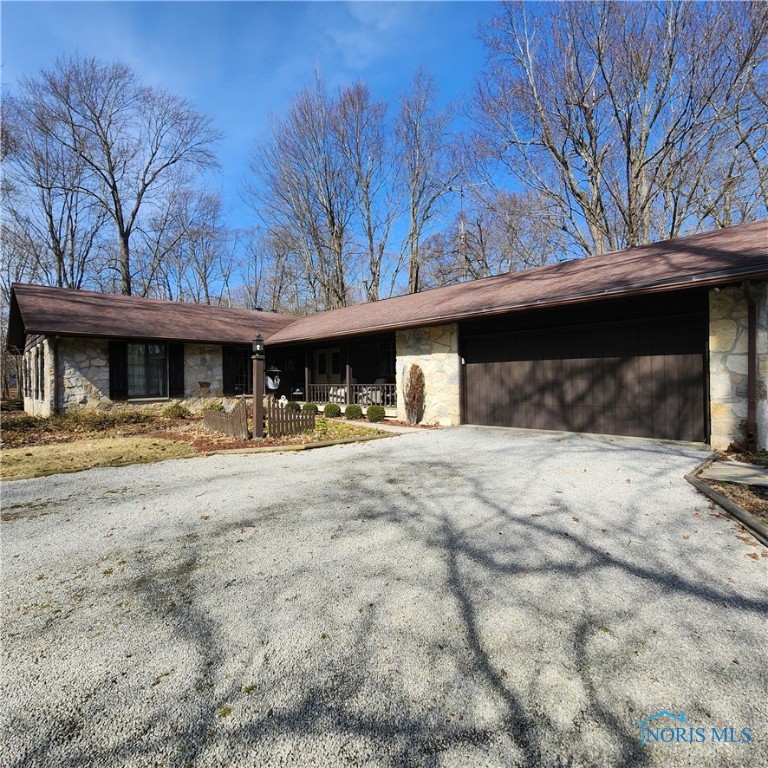4574 Galion New Winchester Road, Galion, Ohio image 4