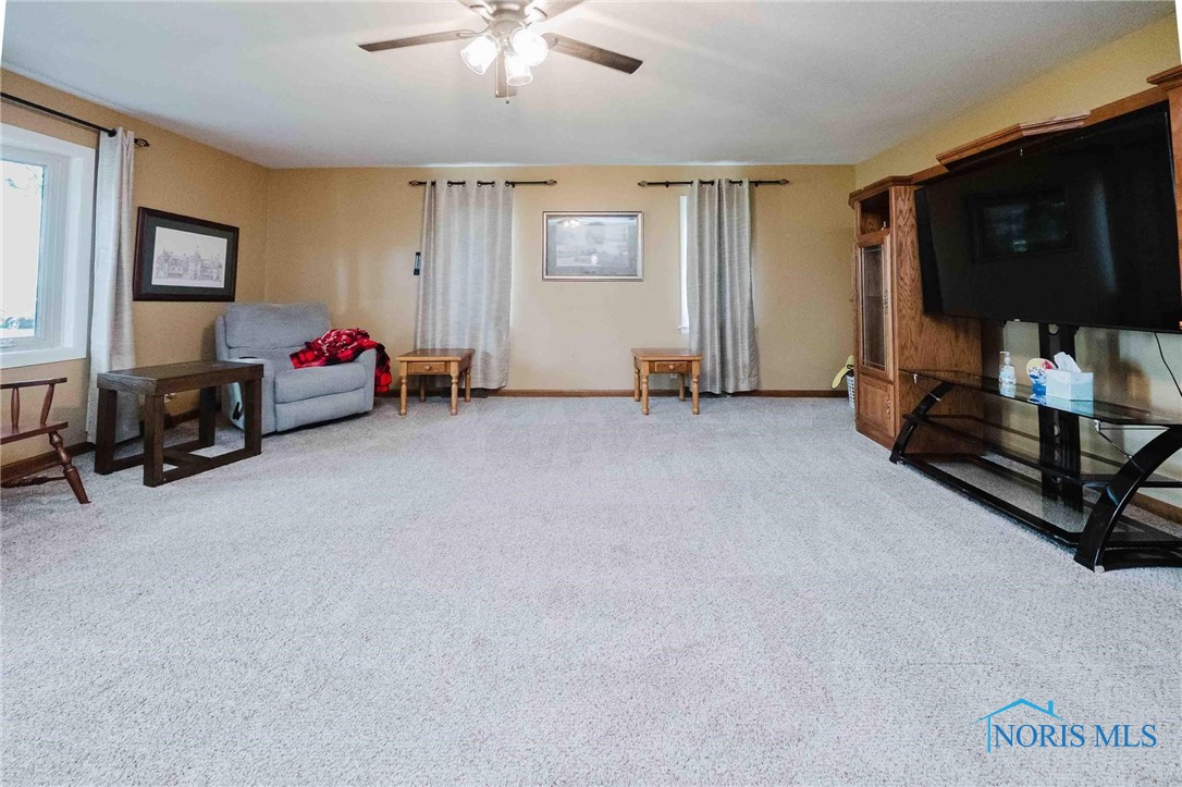 Findlay, Ohio 45840, United States, 3 Bedrooms Bedrooms, ,3 BathroomsBathrooms,Residential,Active,205763