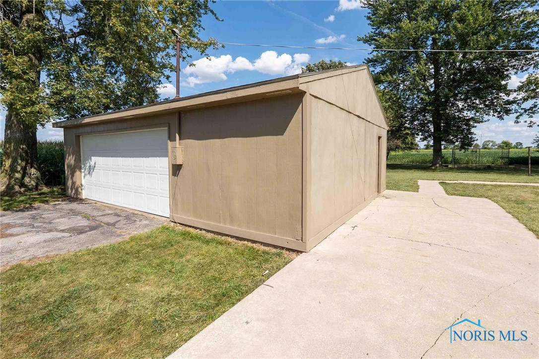 Findlay, Ohio 45840, United States, 3 Bedrooms Bedrooms, ,3 BathroomsBathrooms,Residential,Active,205763