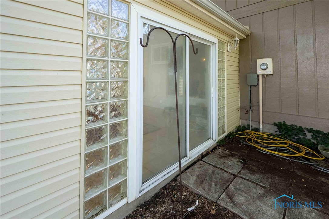 Findlay, Ohio 45840, United States, 3 Bedrooms Bedrooms, ,3 BathroomsBathrooms,Residential,Active,205763