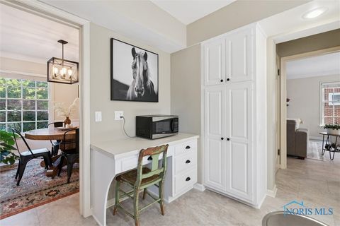 Tiny photo for 4211 Elmhurst Road, Toledo, OH 43613 (MLS # 6136567)