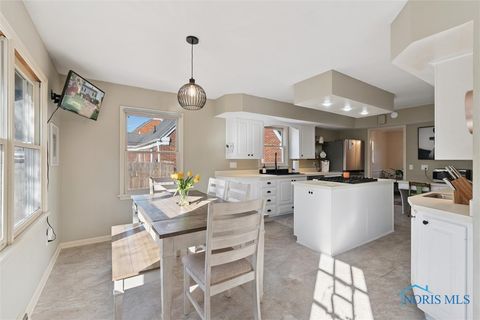 Tiny photo for 4211 Elmhurst Road, Toledo, OH 43613 (MLS # 6136567)
