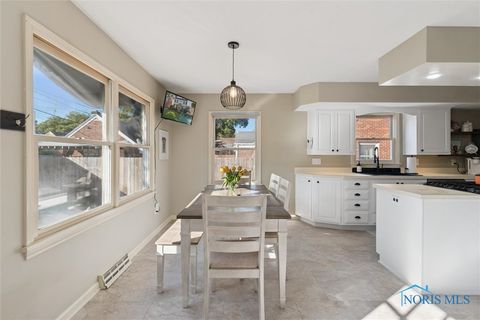 Tiny photo for 4211 Elmhurst Road, Toledo, OH 43613 (MLS # 6136567)