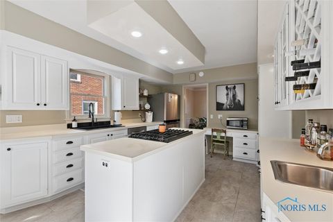 Tiny photo for 4211 Elmhurst Road, Toledo, OH 43613 (MLS # 6136567)