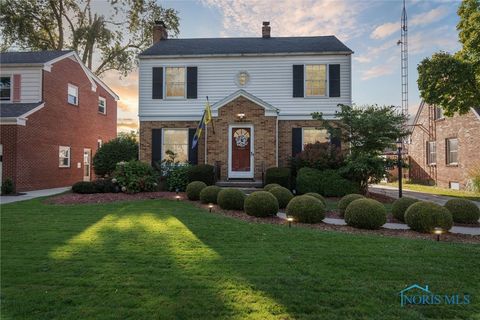Photo of 4211 Elmhurst Road, Toledo, OH 43613 (MLS # 6136567)