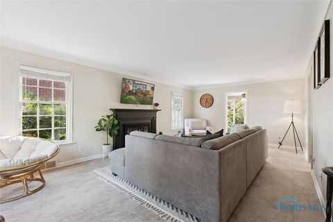 Tiny photo for 4211 Elmhurst Road, Toledo, OH 43613 (MLS # 6136567)