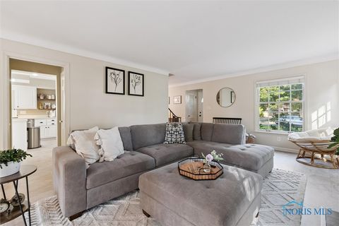 Tiny photo for 4211 Elmhurst Road, Toledo, OH 43613 (MLS # 6136567)