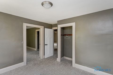 Tiny photo for 620 South Avenue, Toledo, OH 43609 (MLS # 6136673)