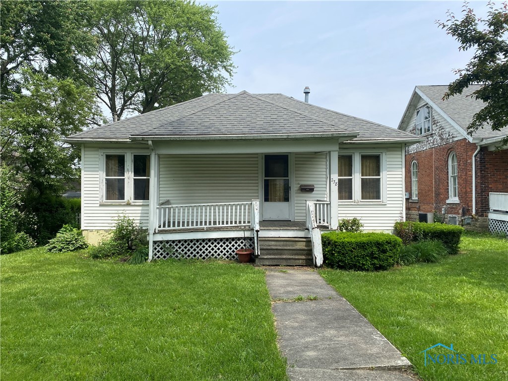 238 N Franklin Street, Wauseon, Ohio image 1