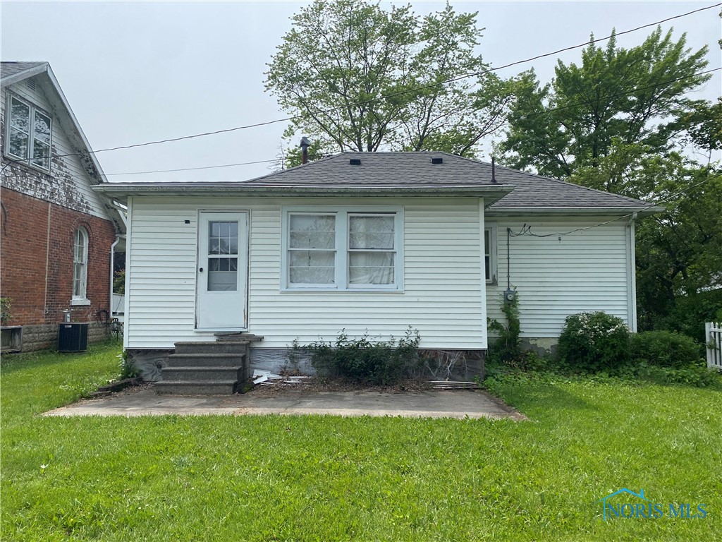 238 N Franklin Street, Wauseon, Ohio image 3