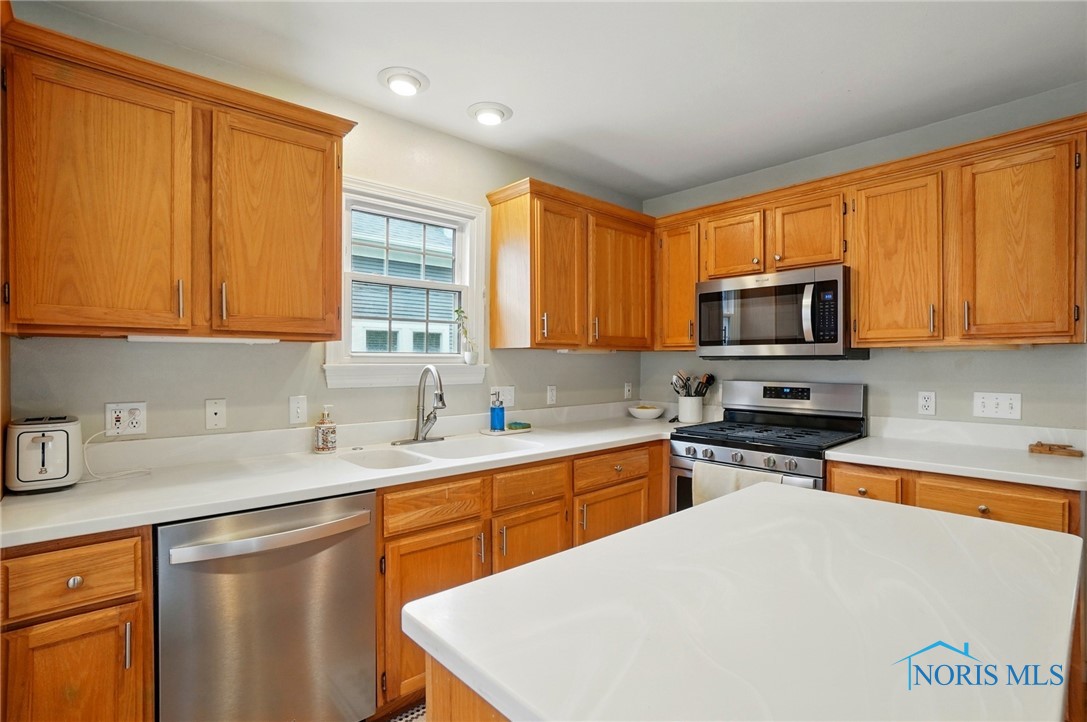 540 E Indiana Avenue, Perrysburg, Texas image 16