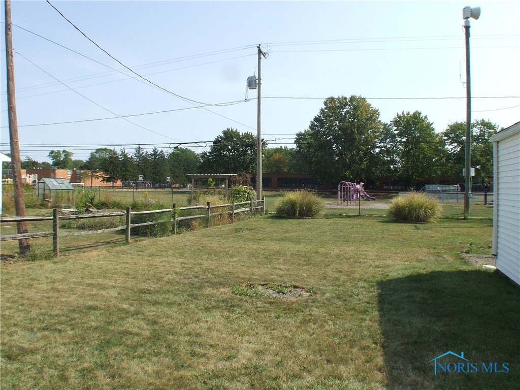 1144 Holgate Avenue, Maumee, Ohio image 38