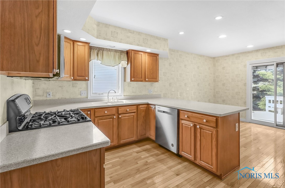26347 W Wexford Drive, Perrysburg, Ohio image 11