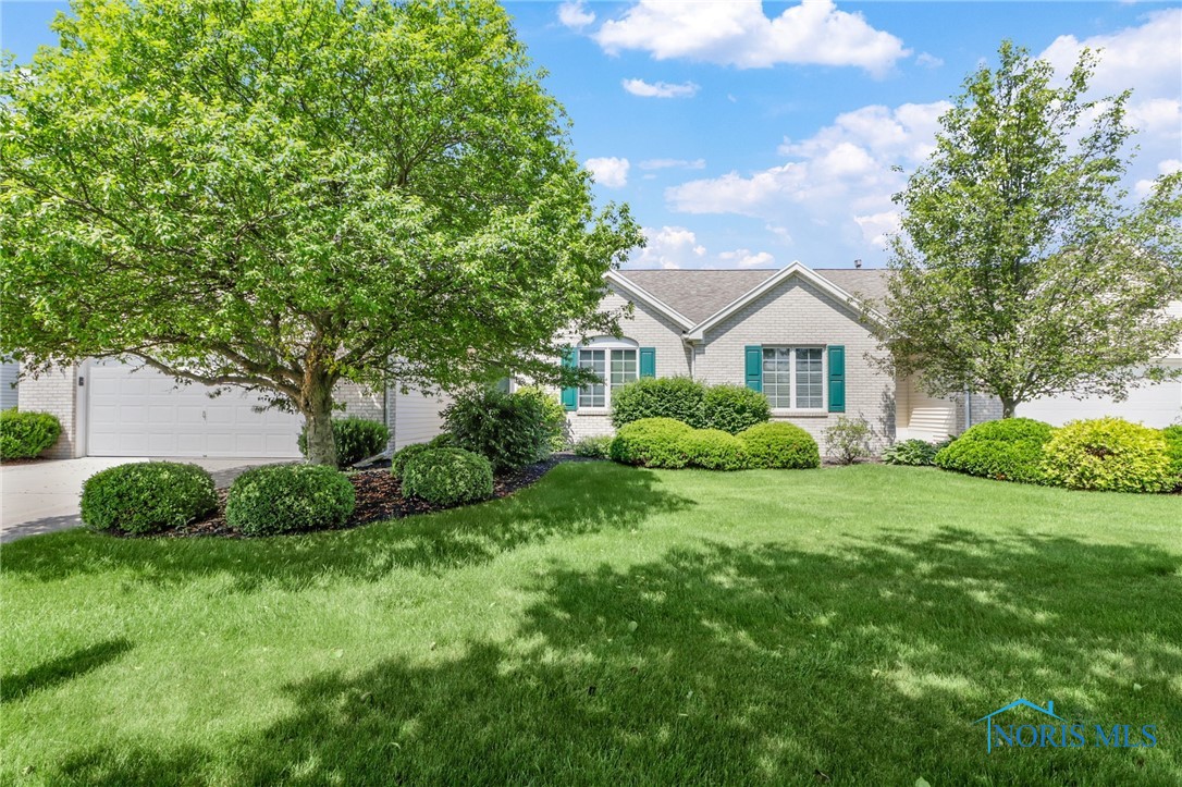 26347 W Wexford Drive, Perrysburg, Ohio image 1
