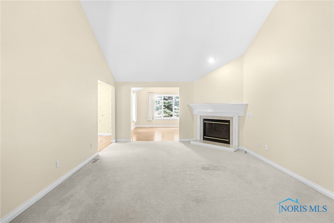 26347 W Wexford Drive, Perrysburg, Ohio image 8