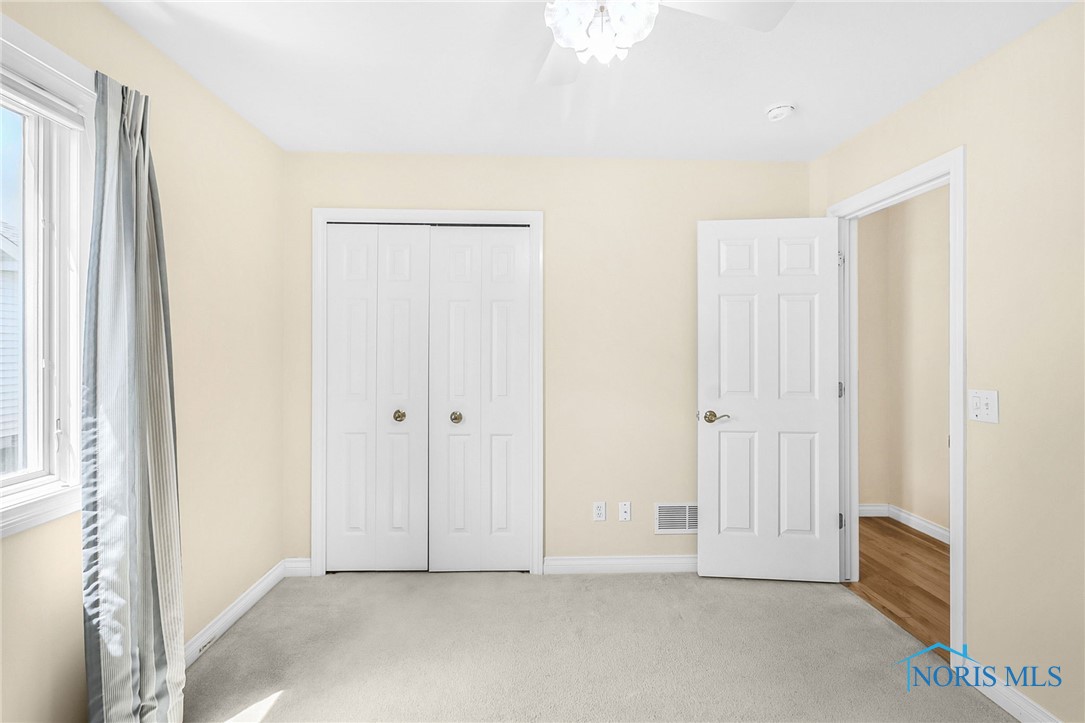 26347 W Wexford Drive, Perrysburg, Ohio image 24