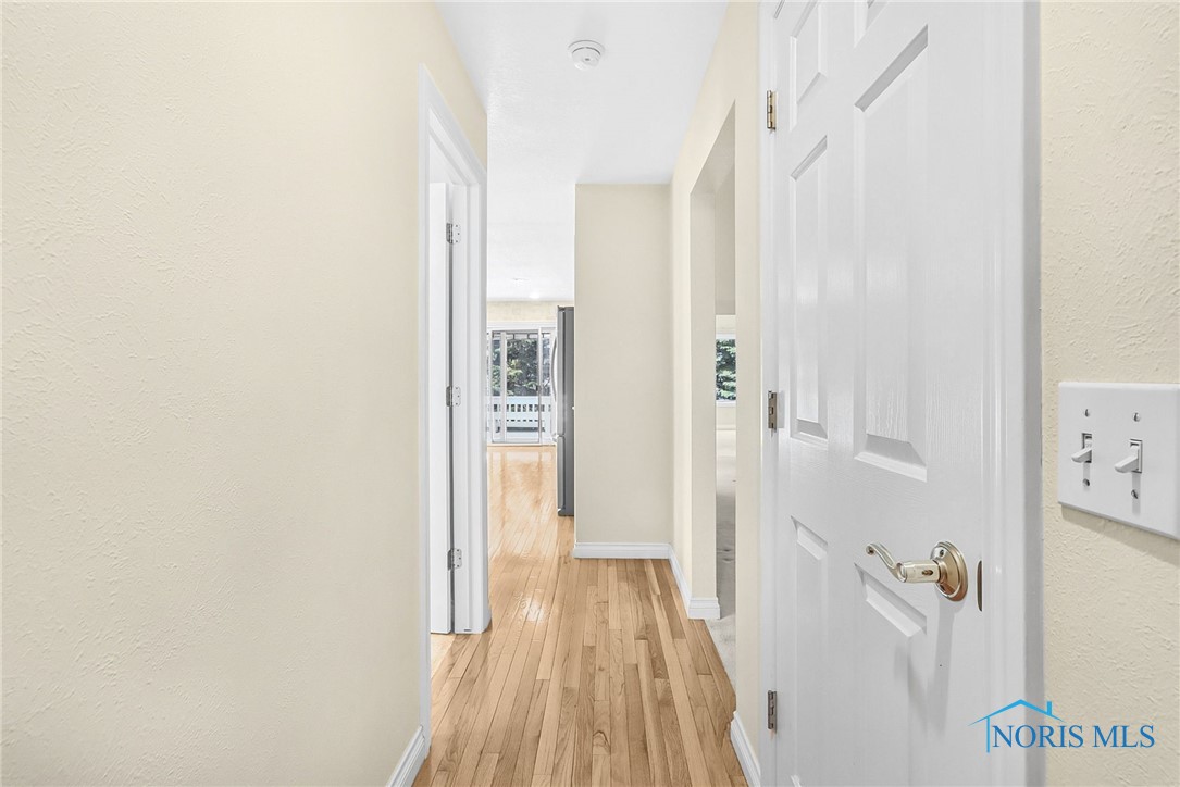 26347 W Wexford Drive, Perrysburg, Ohio image 14
