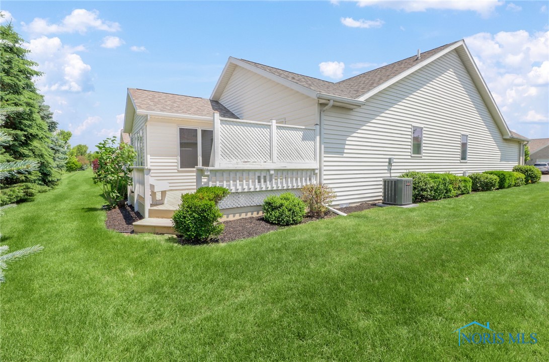 26347 W Wexford Drive, Perrysburg, Ohio image 35