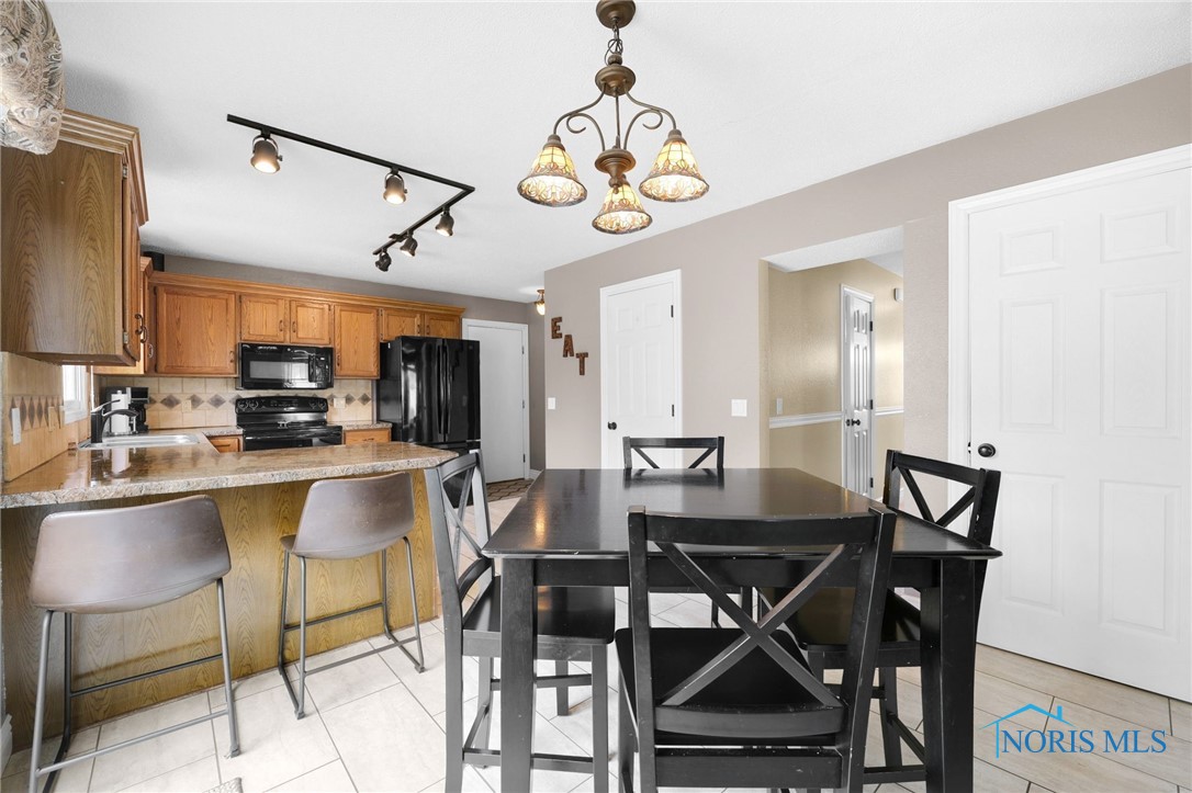 1605 Eaglecrest Road, Perrysburg, Ohio image 15
