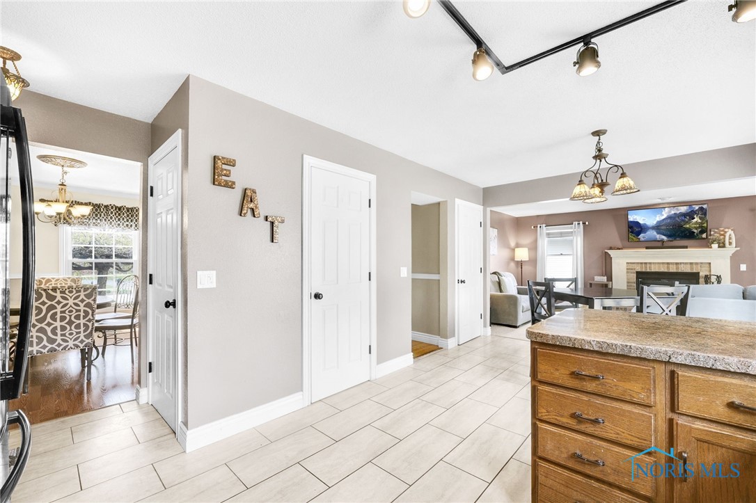 1605 Eaglecrest Road, Perrysburg, Ohio image 20