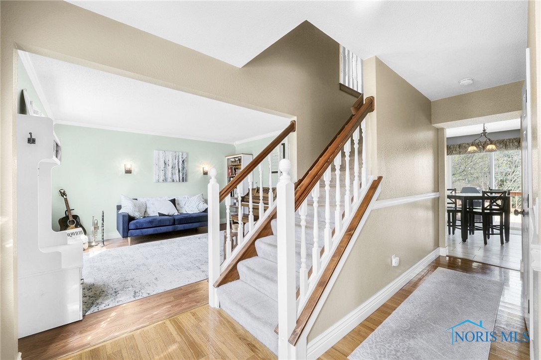 1605 Eaglecrest Road, Perrysburg, Ohio image 6