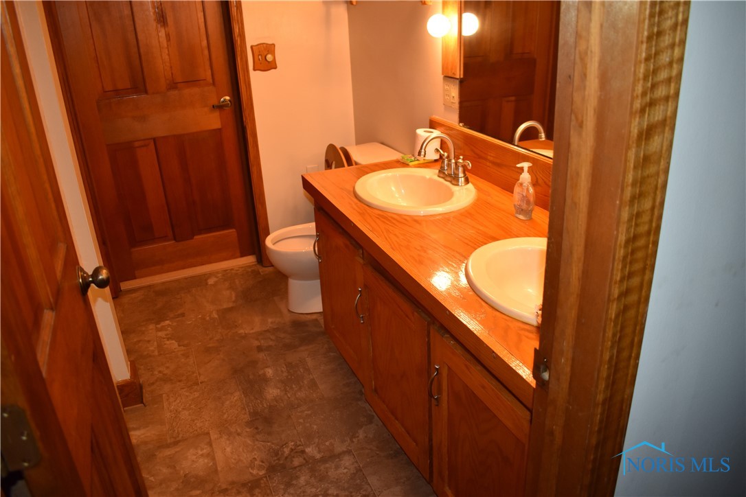 6044 County Road 2, Swanton, Ohio image 11