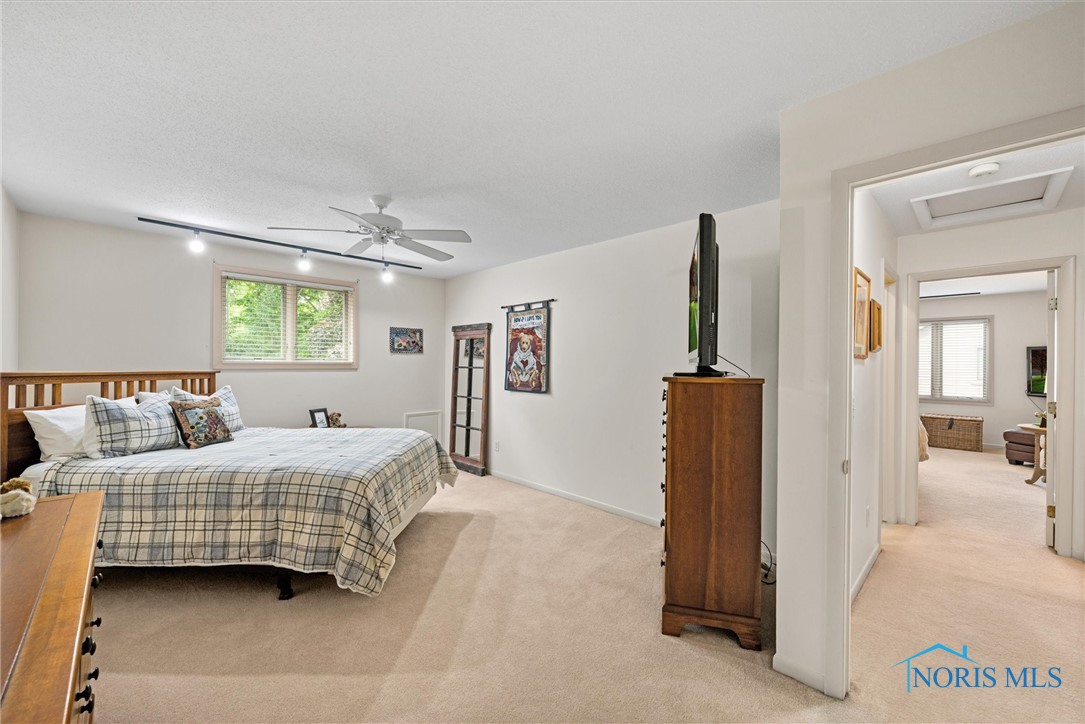 6809 Carrietowne Lane #6809, Toledo, Ohio image 23