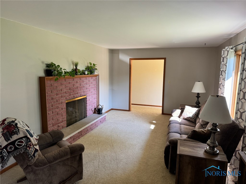 411 Oxford Drive, Bryan, Ohio image 3