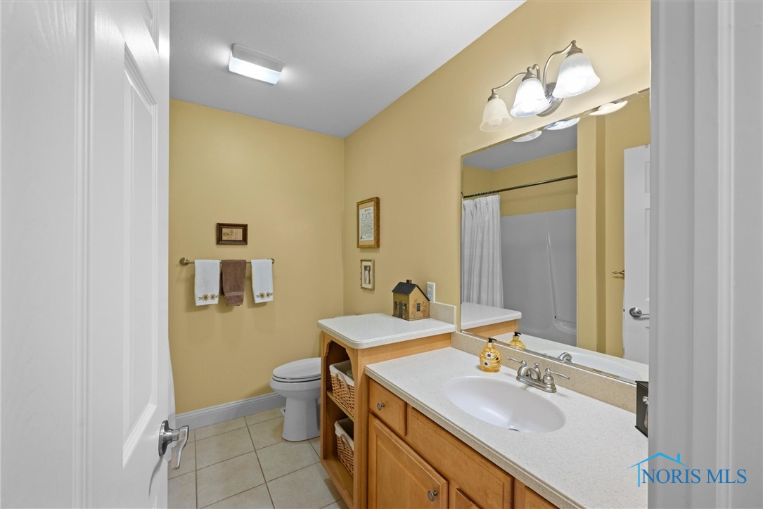 2284 Big Hickory Run, Sylvania, Ohio image 9