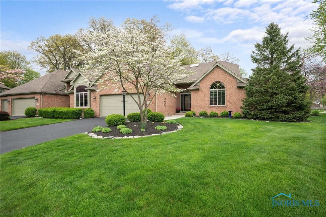 2284 Big Hickory Run, Sylvania, Ohio image 3