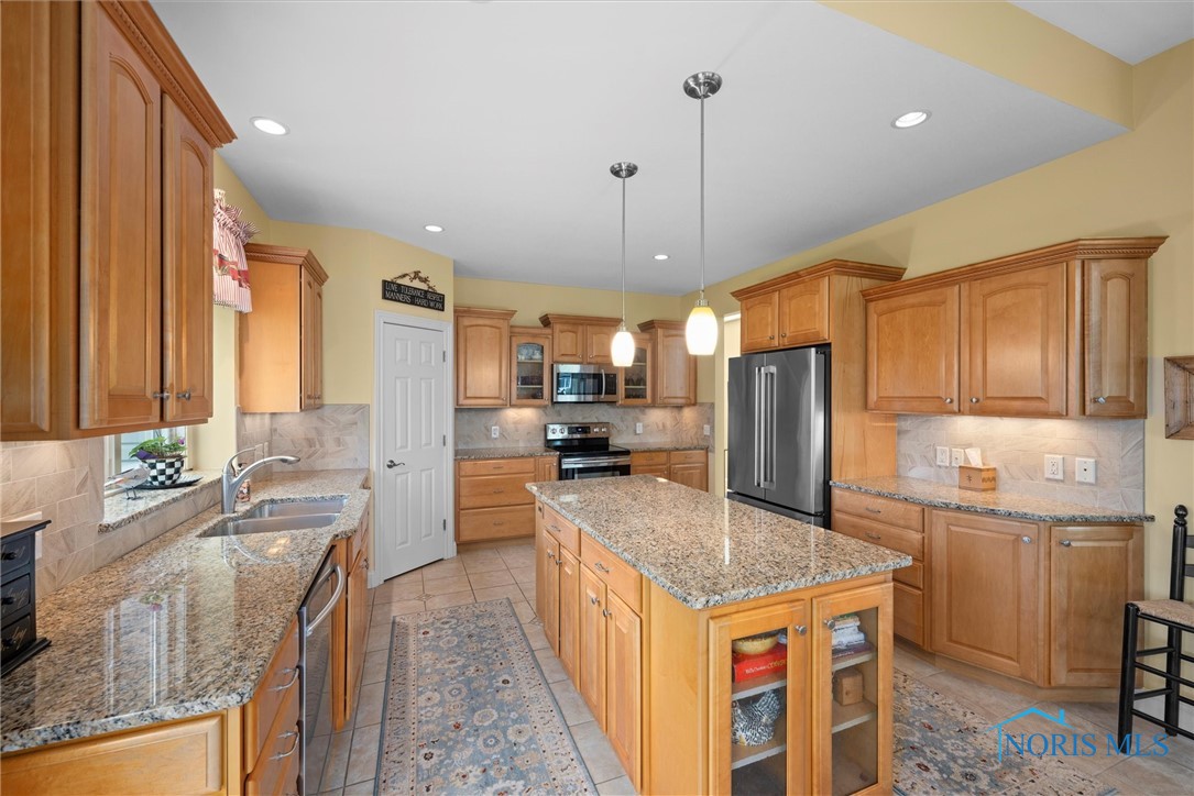 2284 Big Hickory Run, Sylvania, Ohio image 19