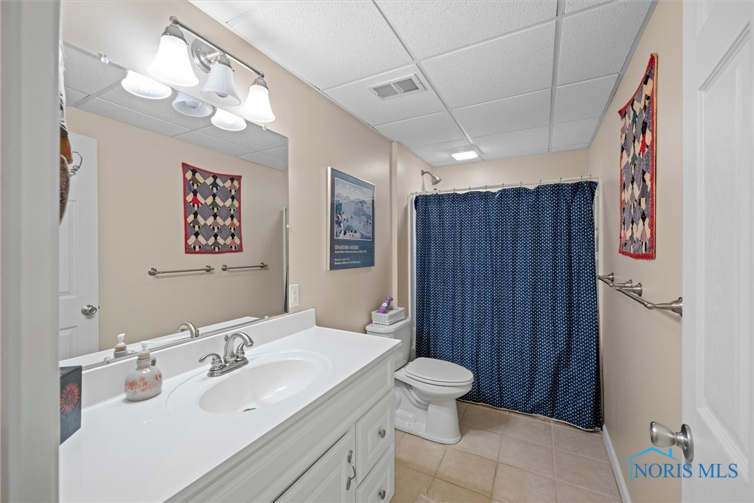 2284 Big Hickory Run, Sylvania, Ohio image 33