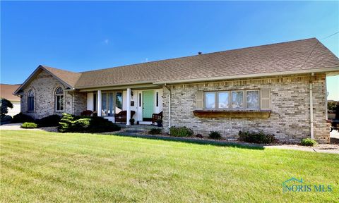 Photo of 30246 Bradner Road, Northwood, OH 43619 (MLS # 6136352)