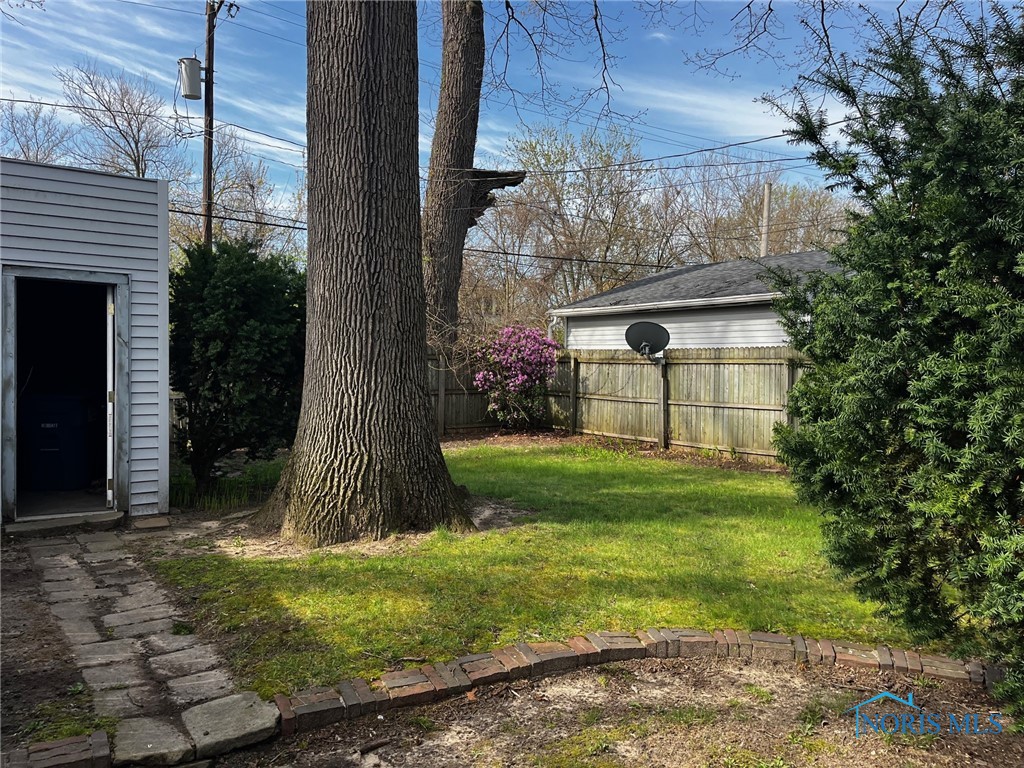 1061 Lincoln Avenue, Toledo, Ohio image 5