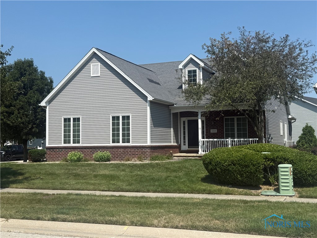 3203 Rivers Edge Drive