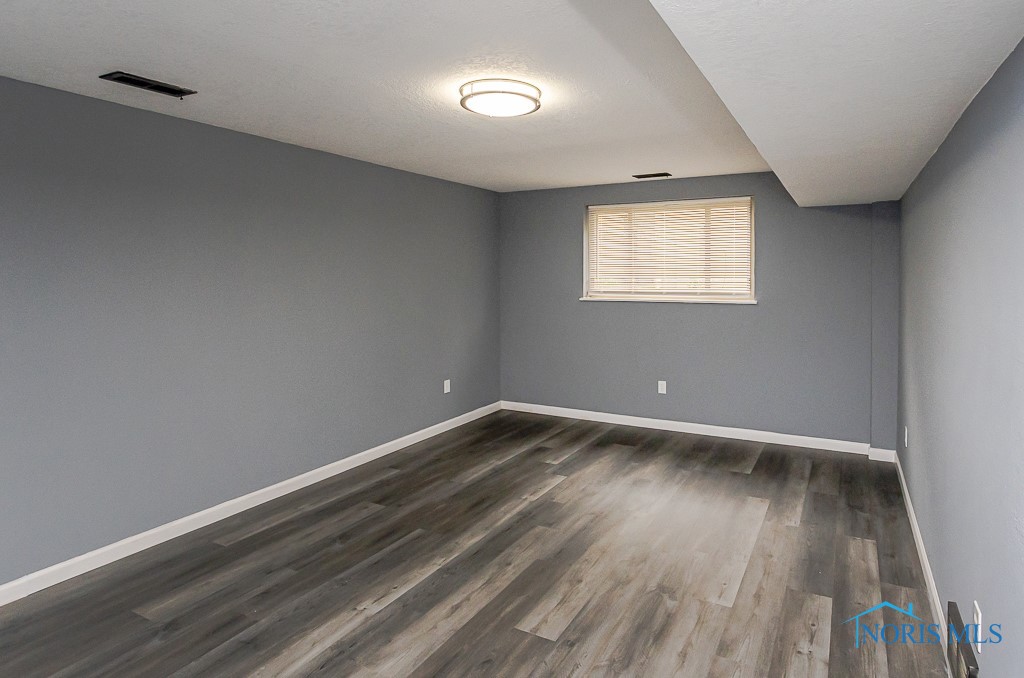 2509 Orchard Hills Boulevard, Toledo, Ohio image 34