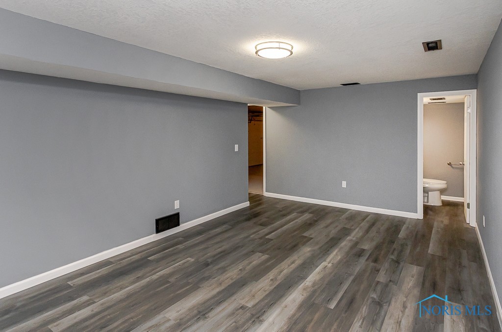 2509 Orchard Hills Boulevard, Toledo, Ohio image 36