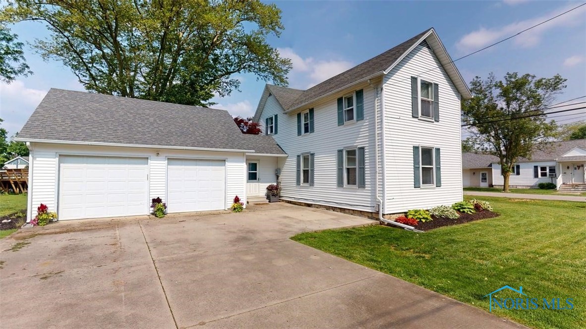 215 Lynn Street, Lindsey, Ohio image 2
