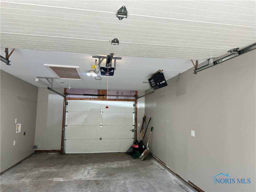 3530 Helene Court, Toledo, Ohio image 22