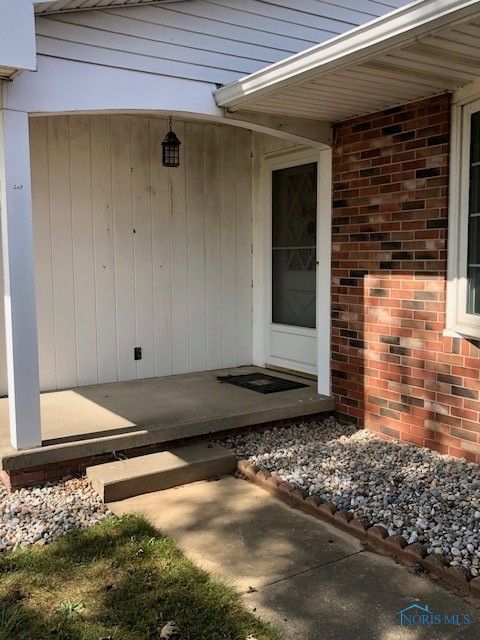 Tiny photo for 201 Briar Hill Road, North Baltimore, OH 45872 (MLS # 6136422)