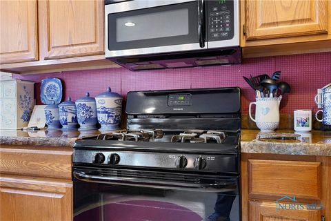 Tiny photo for 22059 W Bittersweet Lane, Curtice, OH 43412 (MLS # 6136826)