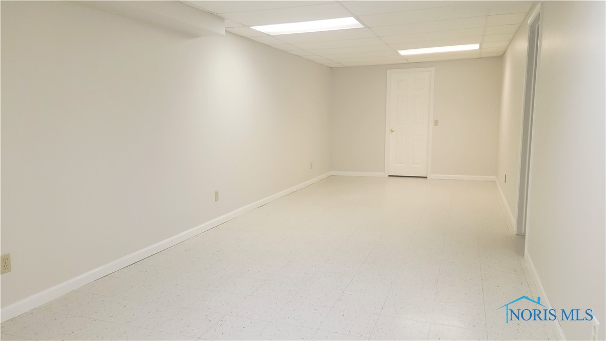 8126 Trent Lock Drive, Waterville, Ohio image 32