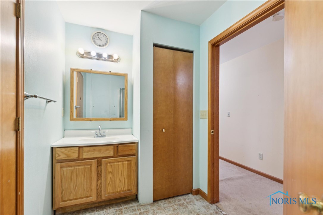 1704 N Genoa Clay Center Road #R, Genoa, Ohio image 33