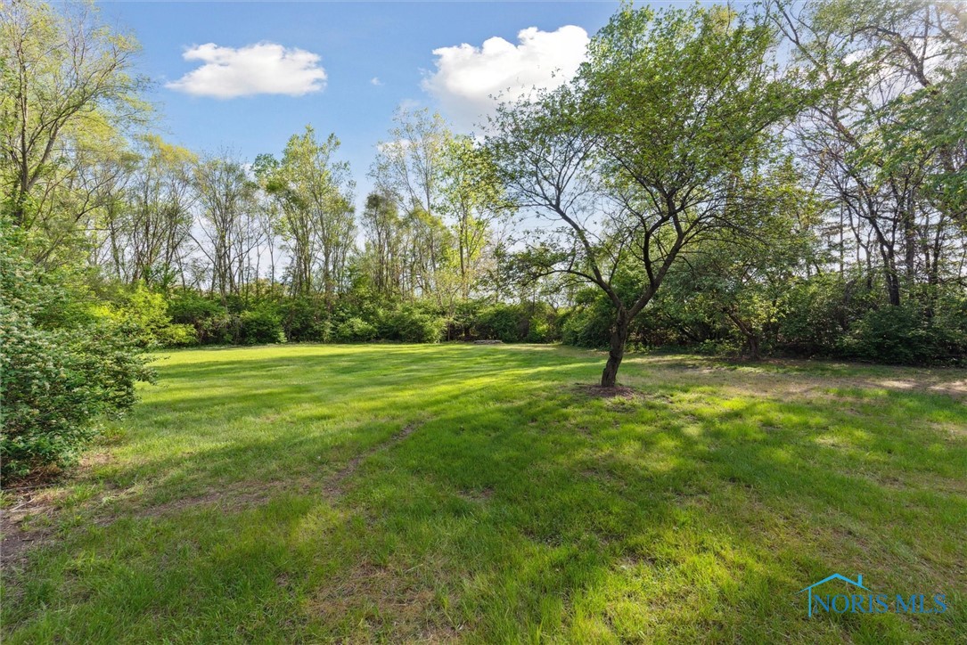 7413 Sylvania Avenue, Sylvania, Ohio image 32