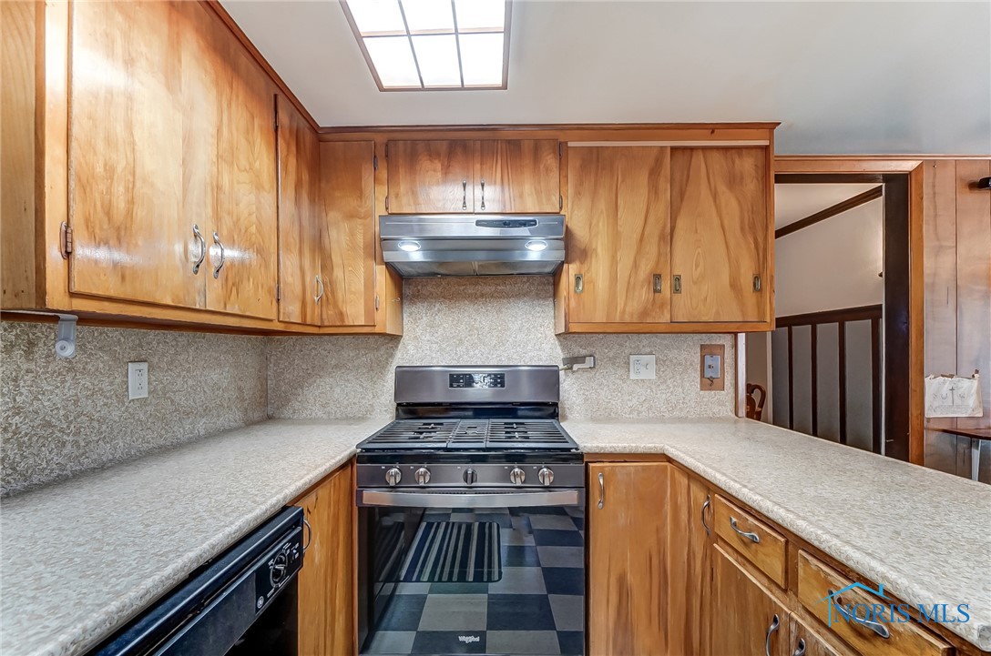 7149 Wales Road, Northwood, Ohio image 23