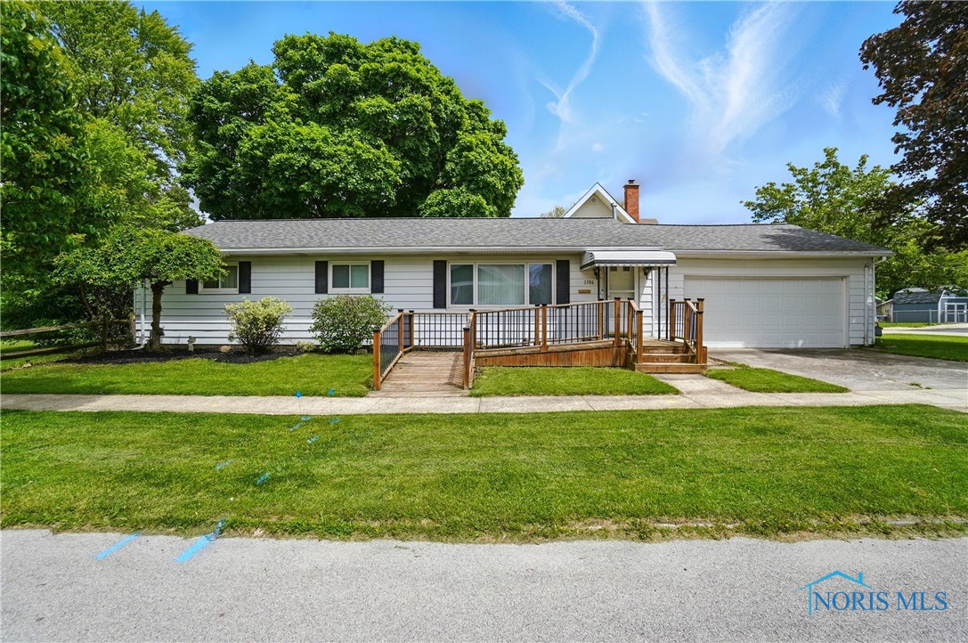 1306 N Union Street, Fostoria, Ohio image 1