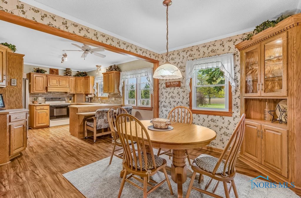 19016 W Orchard Drive, Elmore, Ohio image 12