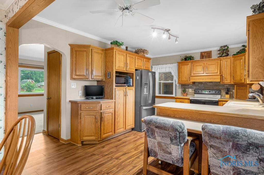 19016 W Orchard Drive, Elmore, Ohio image 13